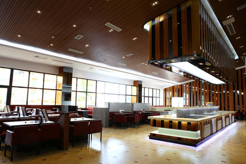 Mingcheng Times Hotel Chengdu Exterior foto