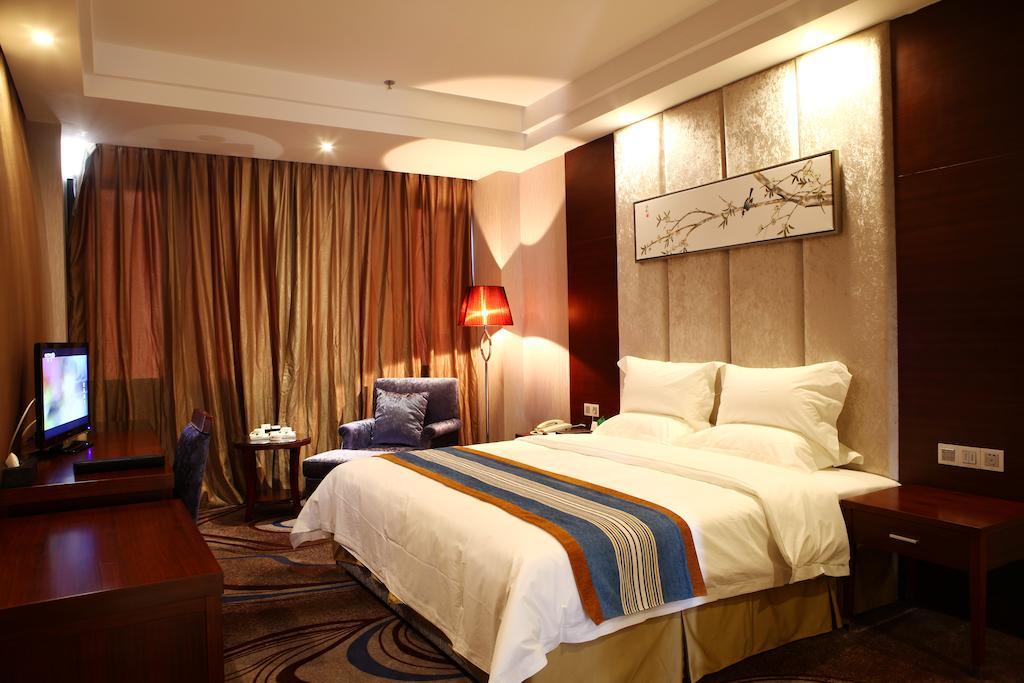 Mingcheng Times Hotel Chengdu Quarto foto