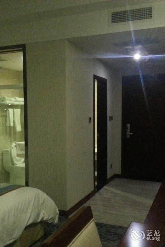 Mingcheng Times Hotel Chengdu Exterior foto